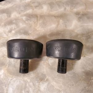 Mota Monster Toe Stops Black set of 2